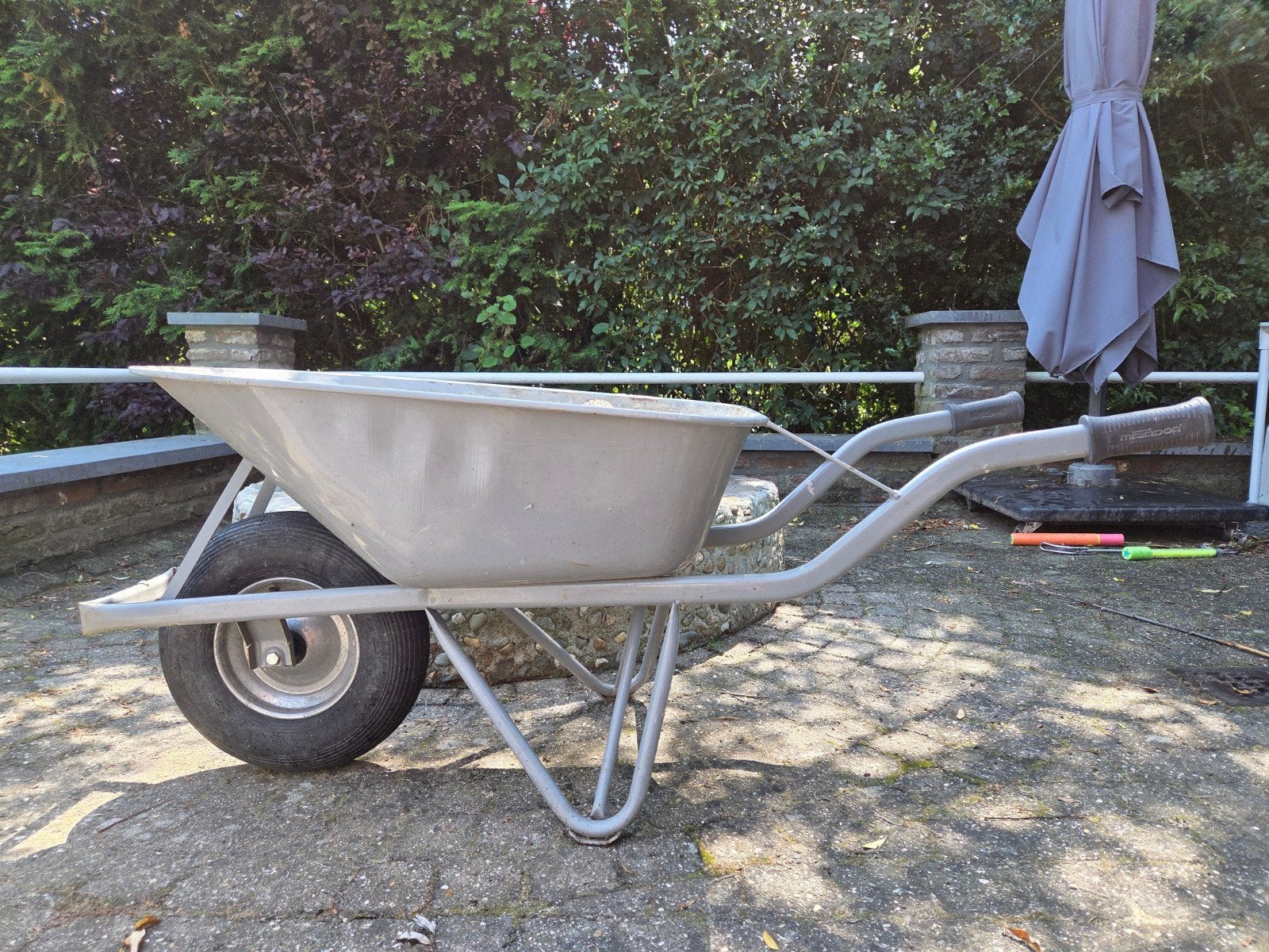 Matador 80L Grijs Kruiwagen, Ophalen, Matador, Handmatig, Gebruikt