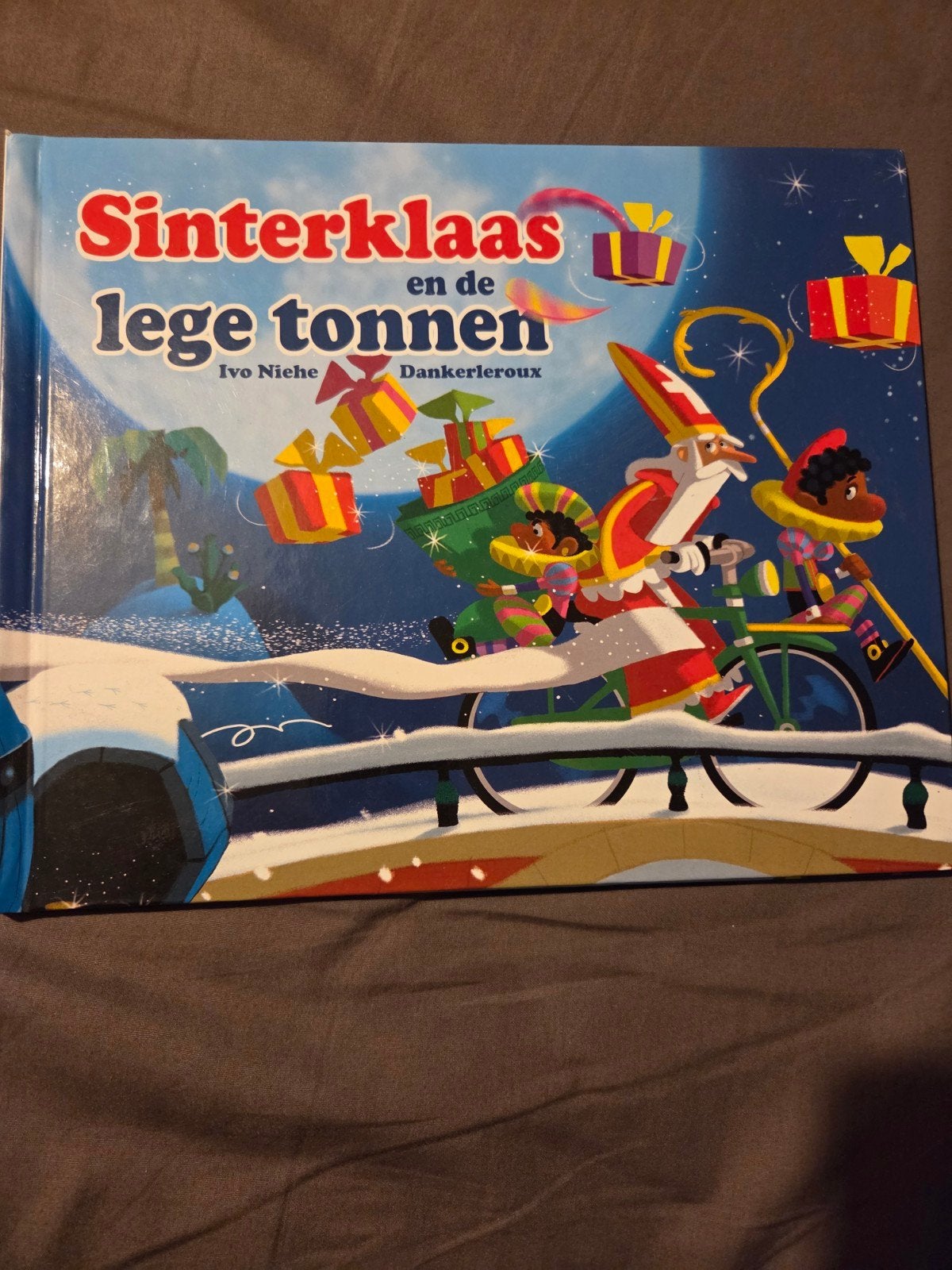 Sinterklaas en de lege tonnen - Ivo Niehe, Fictie algemeen, Ivo Niehe, Jongen of Meisje, Ophalen of Verzenden