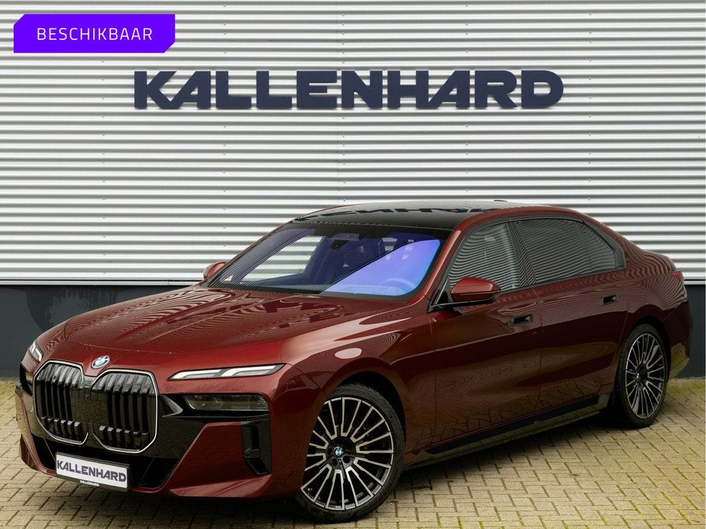 BMW i7 eDrive50 - M-Sport Pro - Skylounge - Stoelventilatie, Achterwielaandrijving, Gebruikt, Zwart, Skiluik