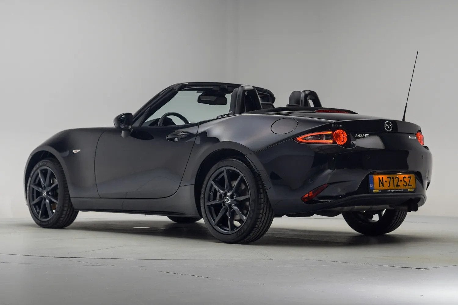 Mazda MX-5 2.0 SkyActiv-G 160 GT-M [ Navi Leder Stoelverwarm, 1998 cc, 15 km/l, 4 cilinders, Cabriolet