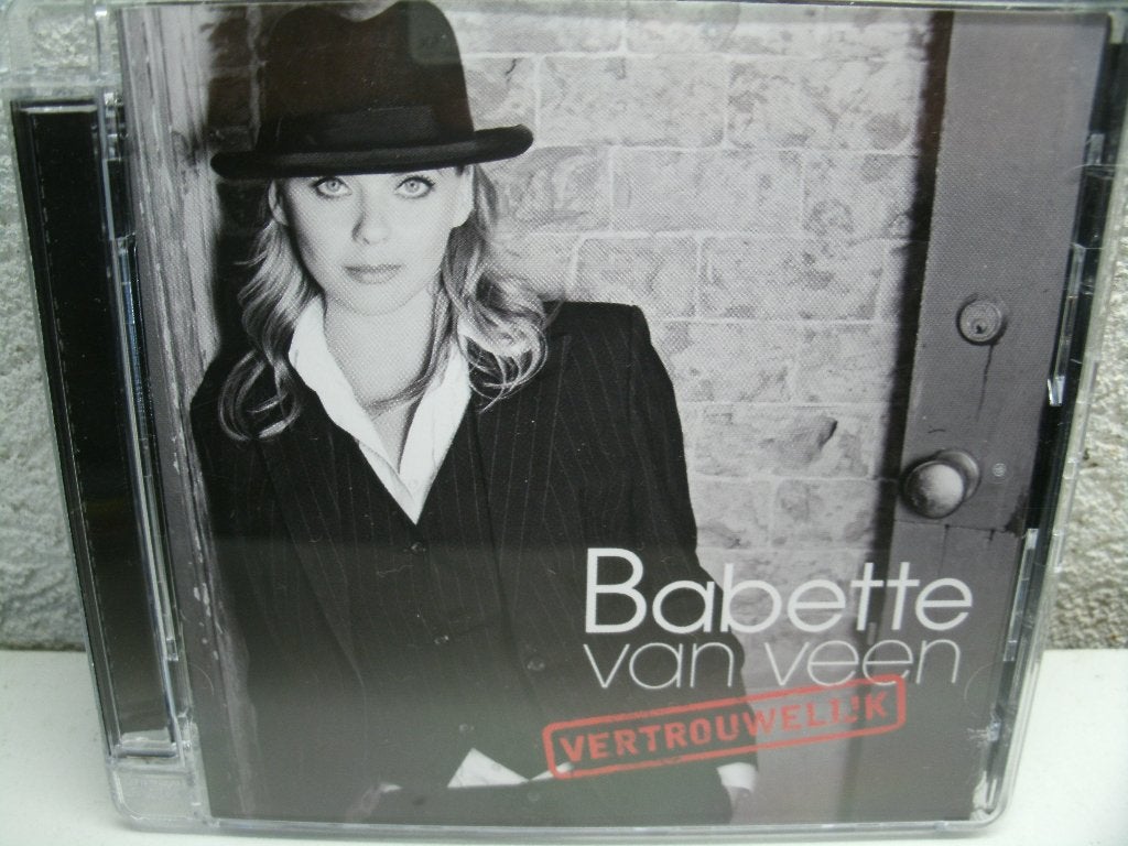 cd 62 babette van veen vertrouwelijk vacantie, Ophalen of Verzenden, Zo goed als nieuw, Levenslied of Smartlap
