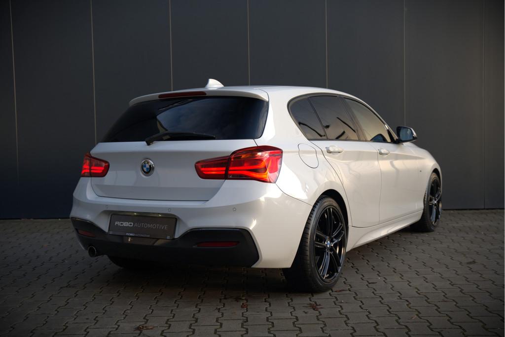 BMW 1-serie 118i Corporate Lease Executive M Sport | Automaa, Auto's, BMW, Gebruikt, Alcantara, Wit, Origineel Nederlands