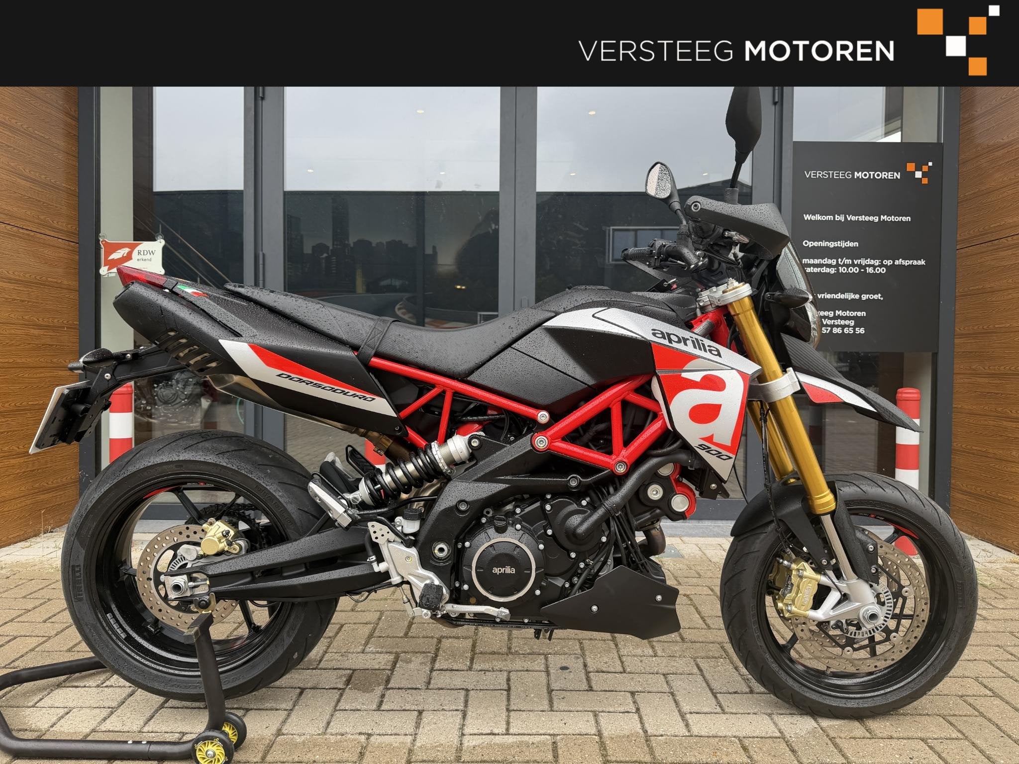 Aprilia Dorsoduro 900 5.705KM#2de eig#zgan, 896 cc, Super Sport, Minervum 7272
4817 ZM  Breda, NL, Customer_service@piaggio.com