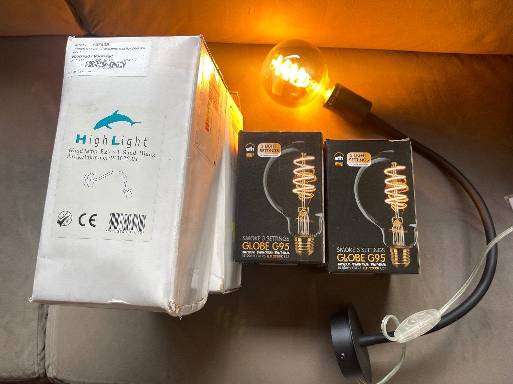 Set 2x Zwart Flex Wandlamp + 2x Globe G95 LED, Ophalen, Zwart, Overige typen, Nieuw