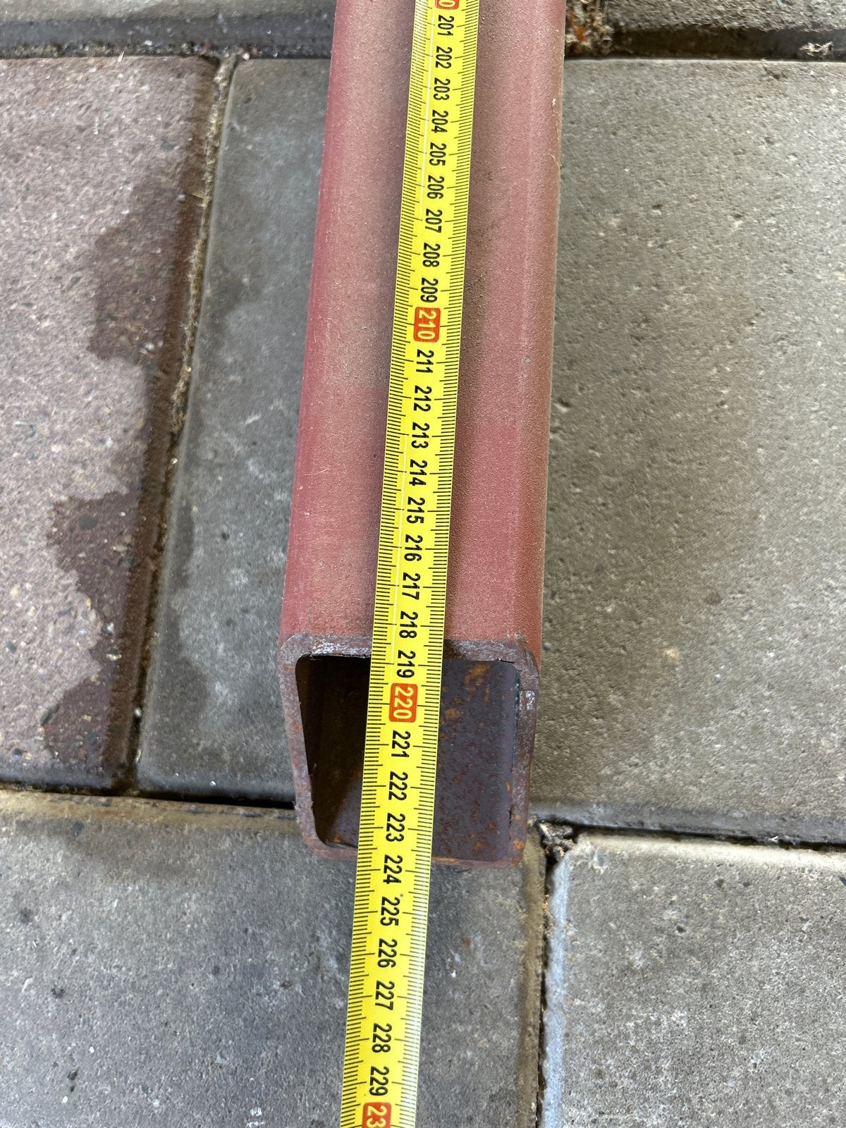 Stalen koker 70x70x5mm, lengte 2180mm, Ophalen, IJzer