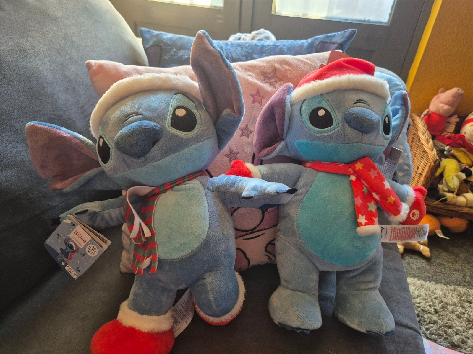 2 dansende stich, Ophalen, Zo goed als nieuw, Overige typen