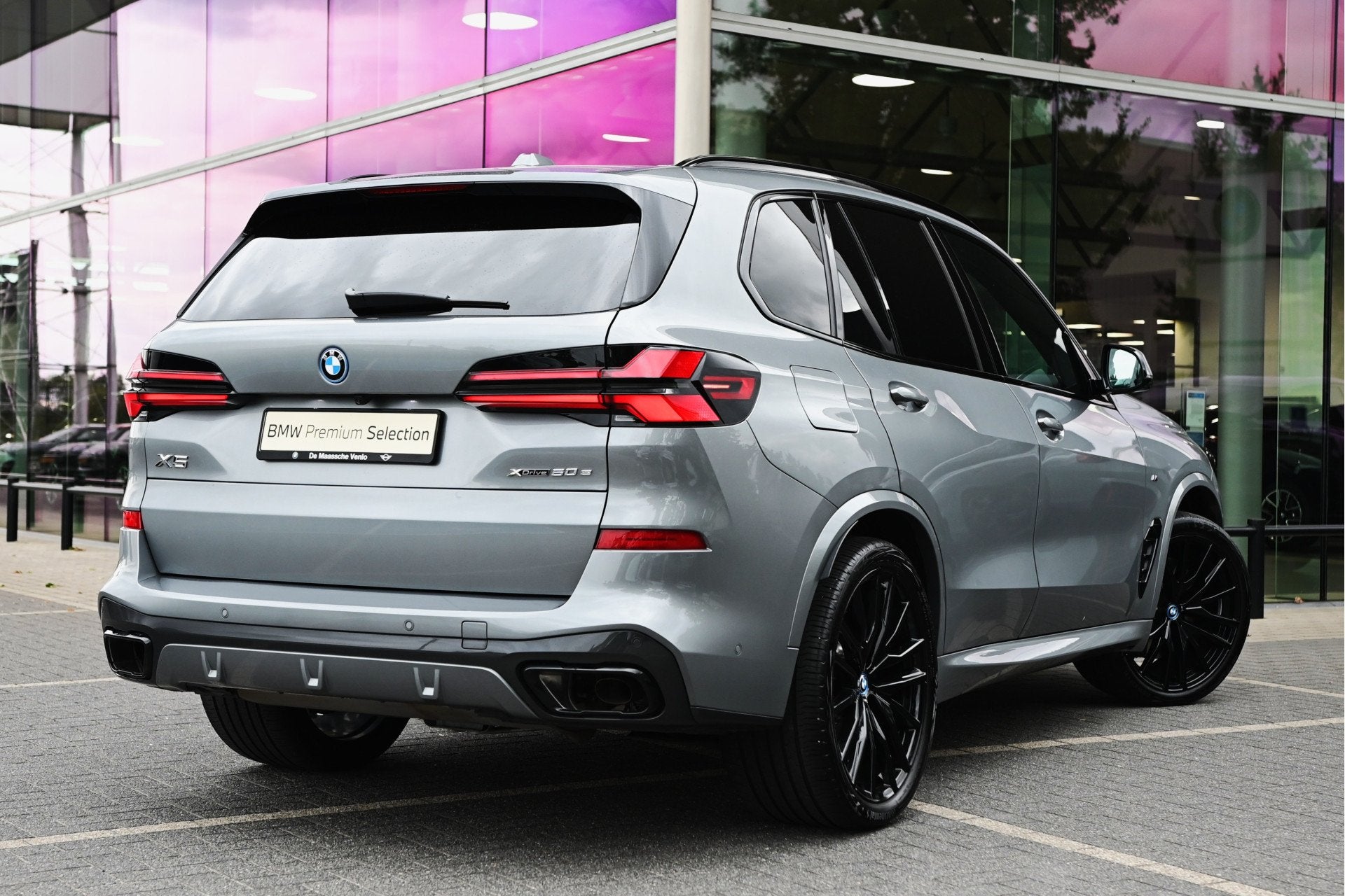 BMW X5 xDrive50e High Executive M Sport Automaat / Panoramad, Dealer onderhouden, Gebruikt, X5, 2395 kg