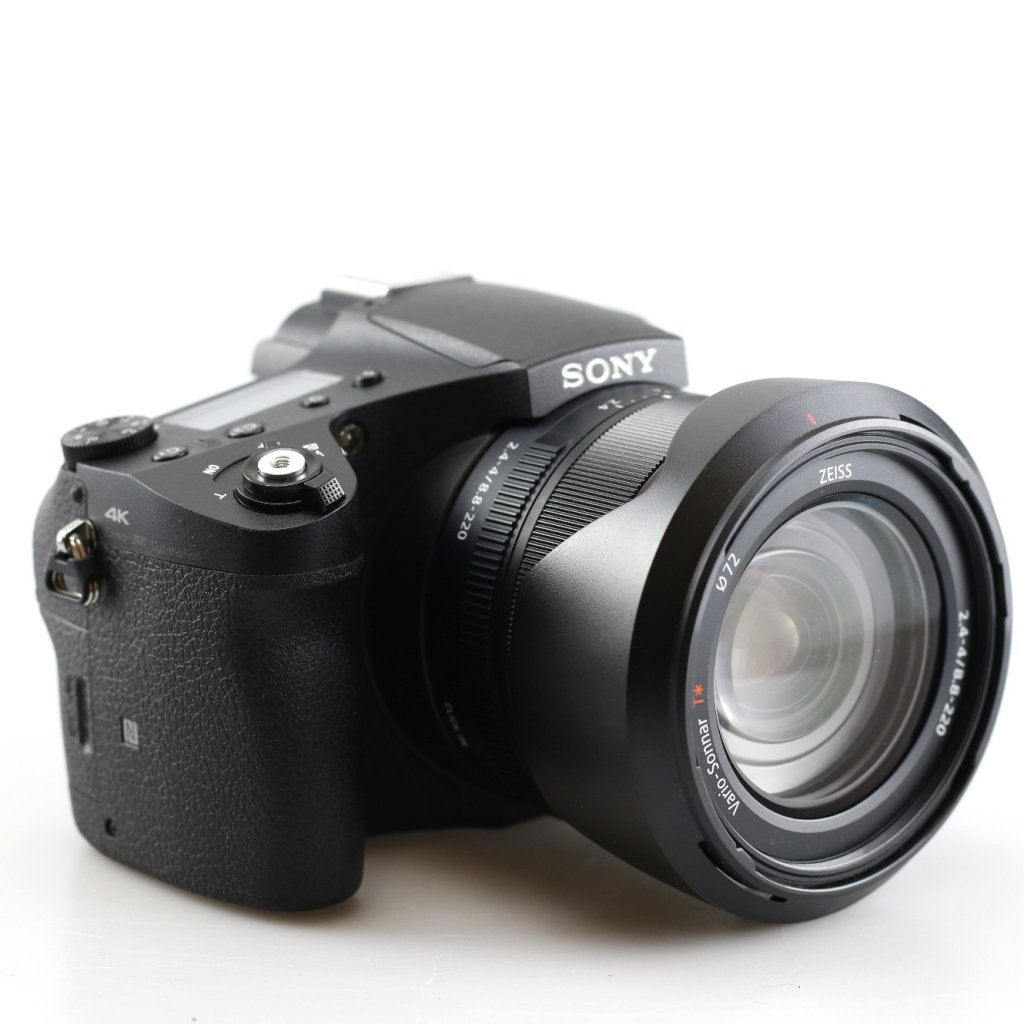 Sony RX10 Mark 4 4K Camera, Sony, Zo goed als nieuw, Support@sony.com, 1-7-1 Konan, Minato-ku
Tokyo 108-0075
Japan