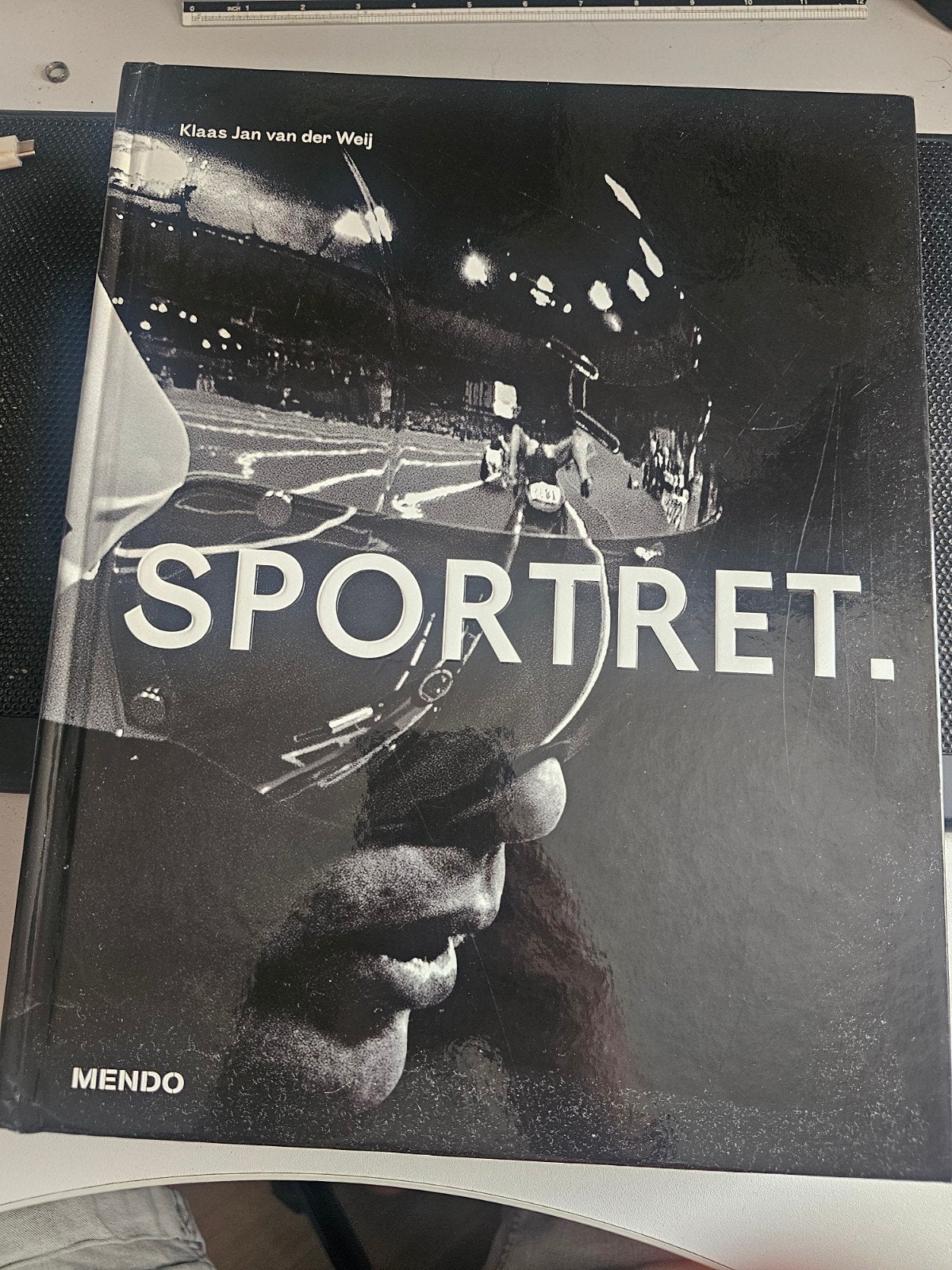 Sportret. - Klaas Jan van der Weij - Sportfotografie, Ophalen of Verzenden, Zo goed als nieuw, Klaas Jan van der Weij, Overige sporten
