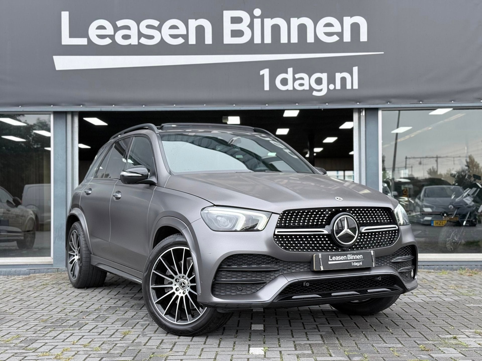 Mercedes-Benz GLE-klasse 450 4MATIC Premium Plus AMG Pano/36, Gebruikt, 367 pk, GLE, Vierwielaandrijving