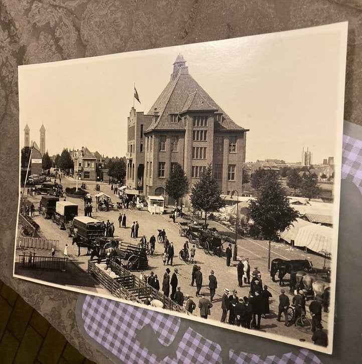 Zeldzame historische foto van  stadhuis Geleen, Gebruikt, Foto, Ophalen of Verzenden, Gebouw