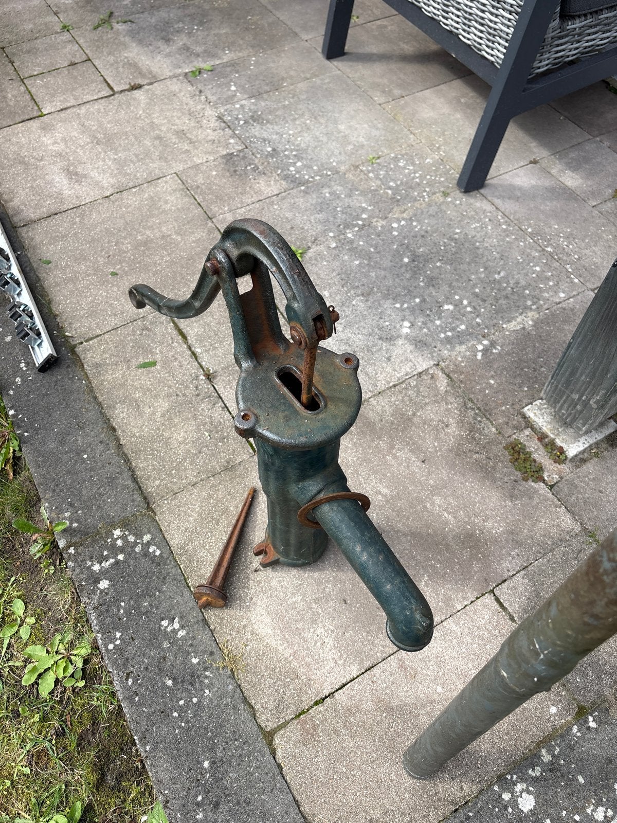 Antieke handwaterpomp - gietijzer, Tuin en Terras, Ophalen of Verzenden, Gebruikt, Handmatig, Overige typen