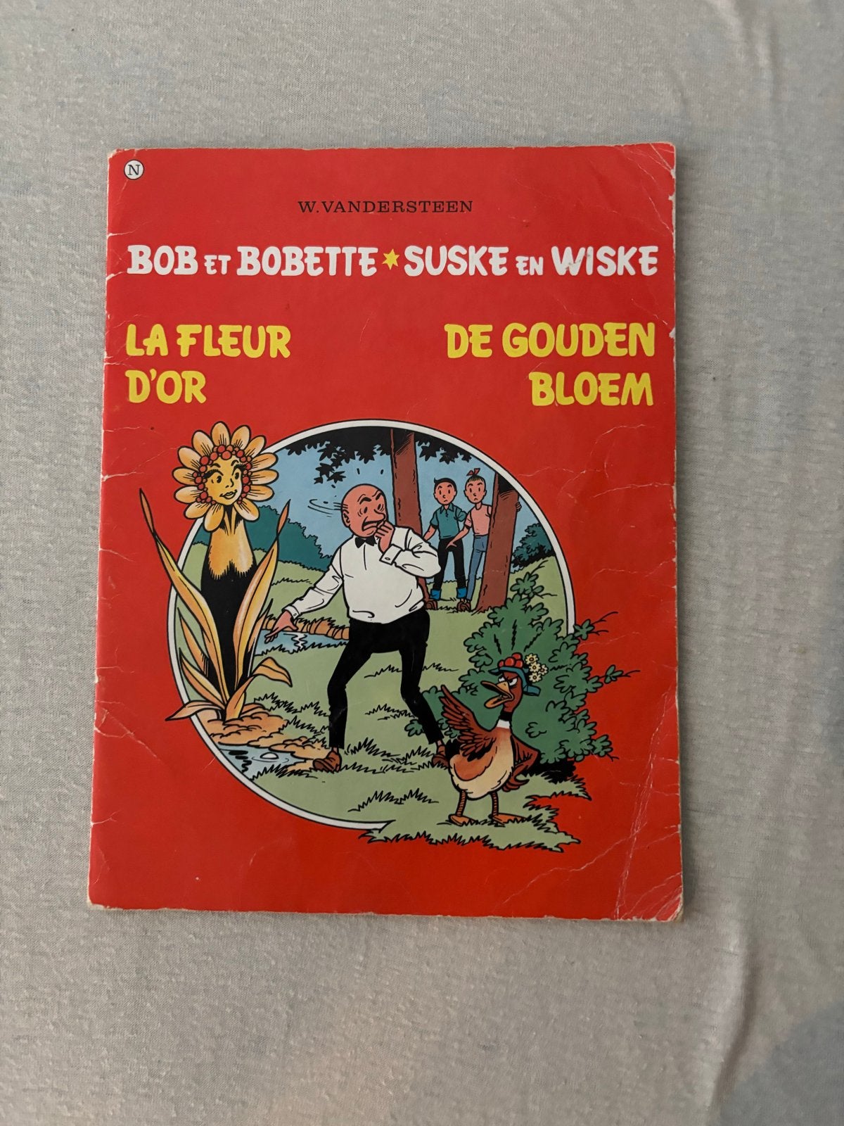 Suske en Wiske Speciale Uitgave - De Gouden Bloem (1974), Eén stripboek, Ophalen of Verzenden, Gelezen