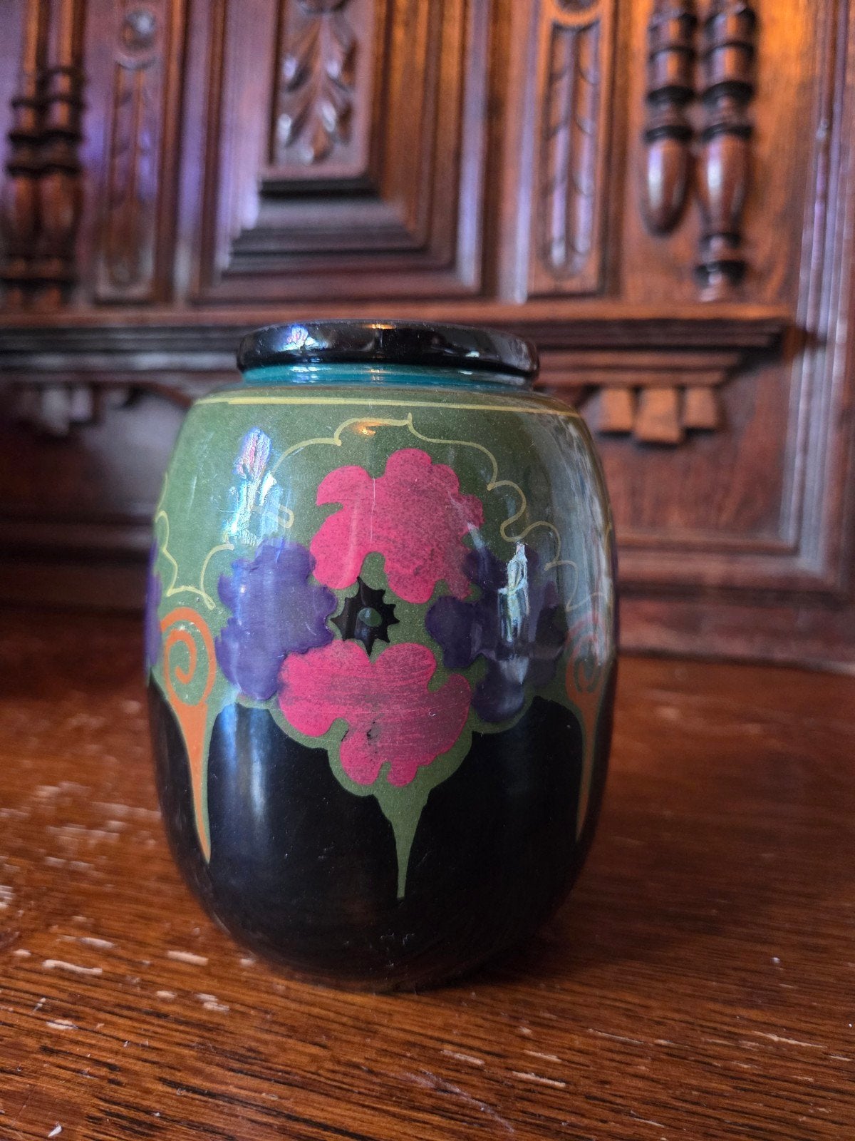 Antiek Gouds Plateel Ivora Vaasje (Art Deco, ca. 1920), Ophalen of Verzenden