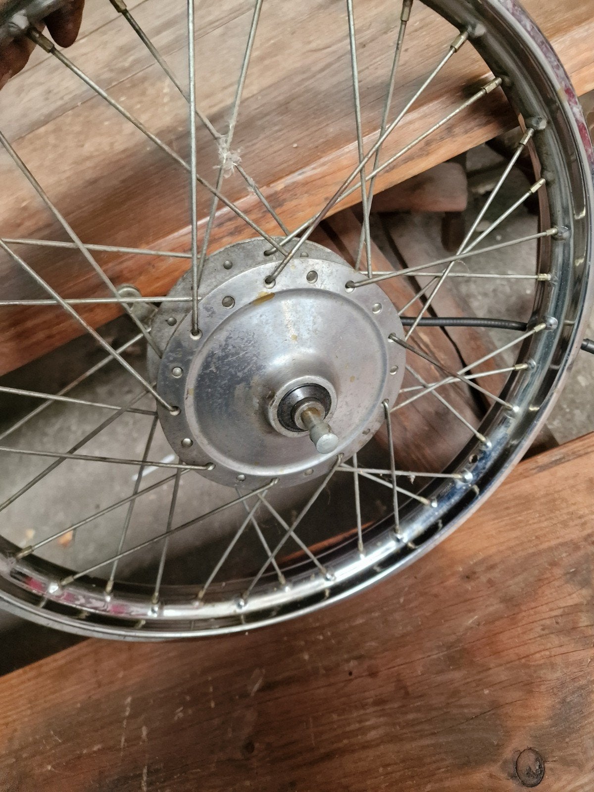 Yamaha MR50 voorwiel, compleet. Zeer mooie naaf!, Ophalen of Verzenden, Zo goed als nieuw, Overige typen, Yamaha