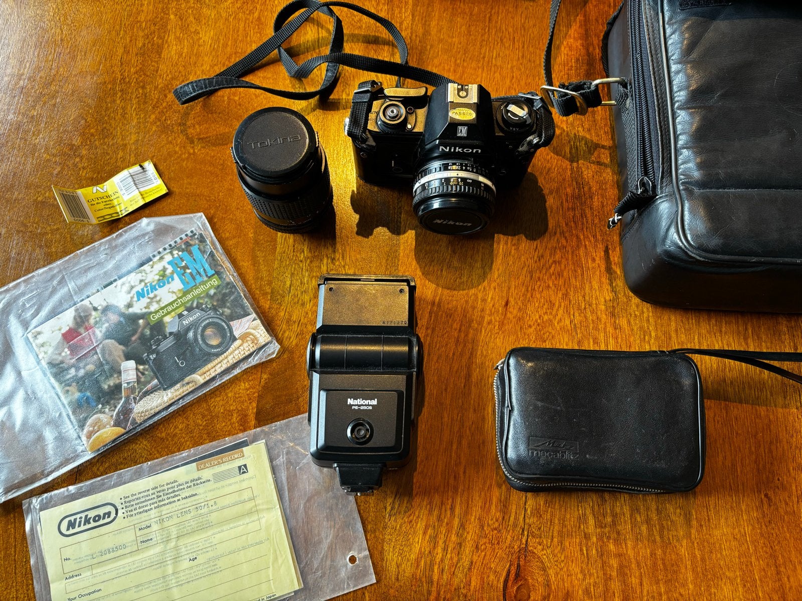 Nikon EM Spiegelreflexcamera 50mm + 135mm lens, accessoires, Ophalen of Verzenden, Gebruikt, Spiegelreflex, Nikon