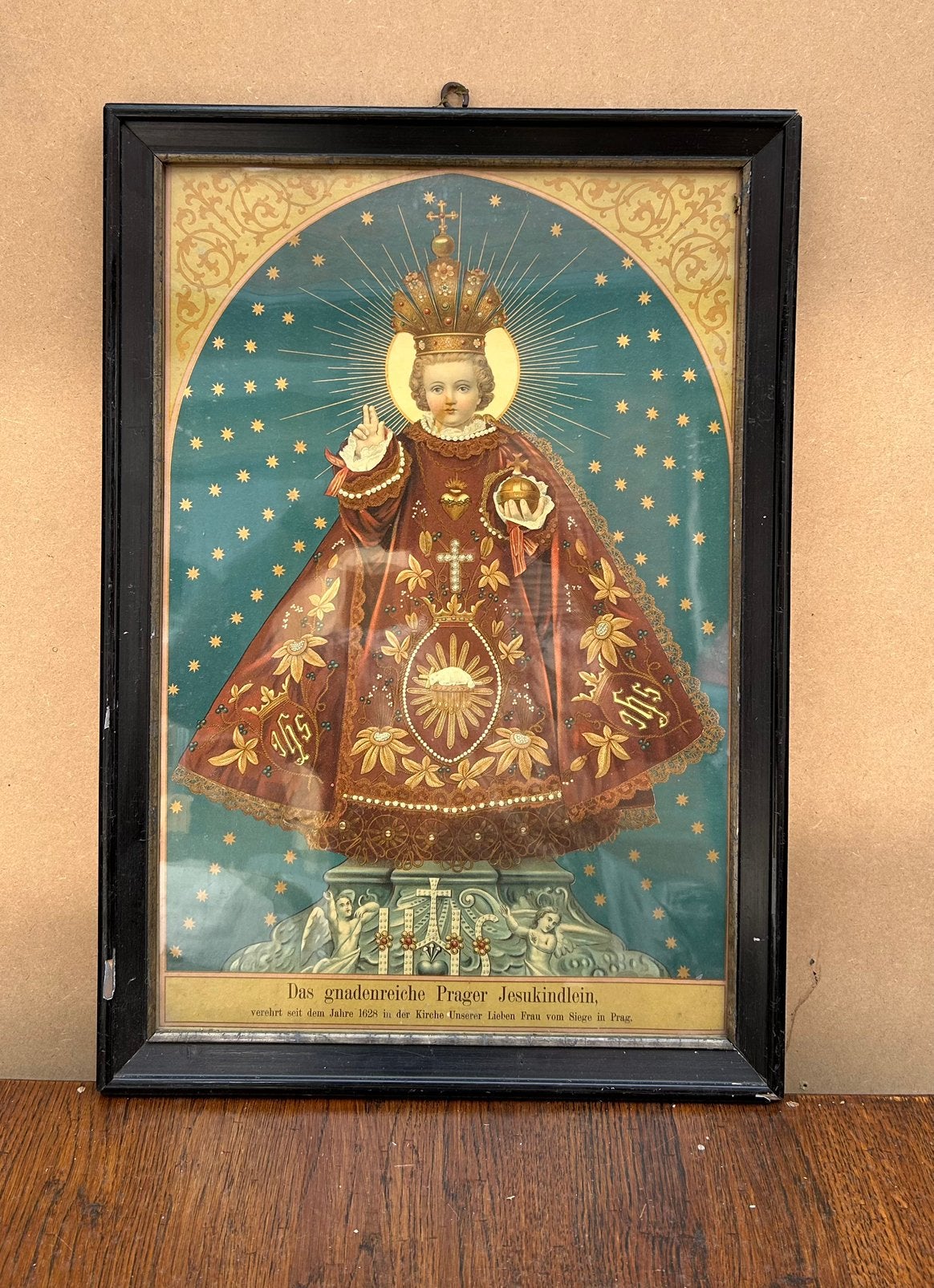 Antieke prent 'Kindje Jezus van Praag' in lijst, Antiek en Kunst, Antiek | Religie, Ophalen of Verzenden