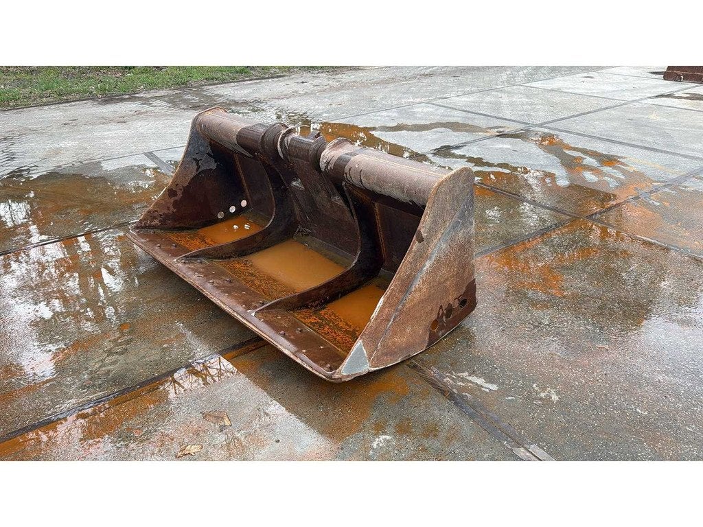 Slotenbak - 2000MM 1750Liter - Graafbak