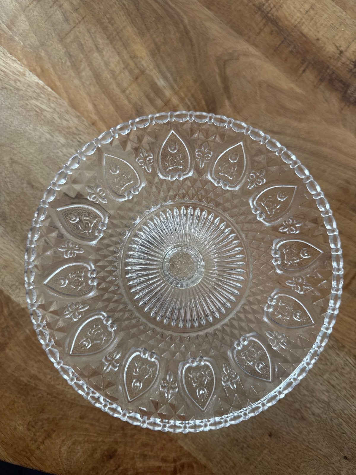 Glazen taartplateau met decoratief patroon, Antiek en Kunst, Ophalen