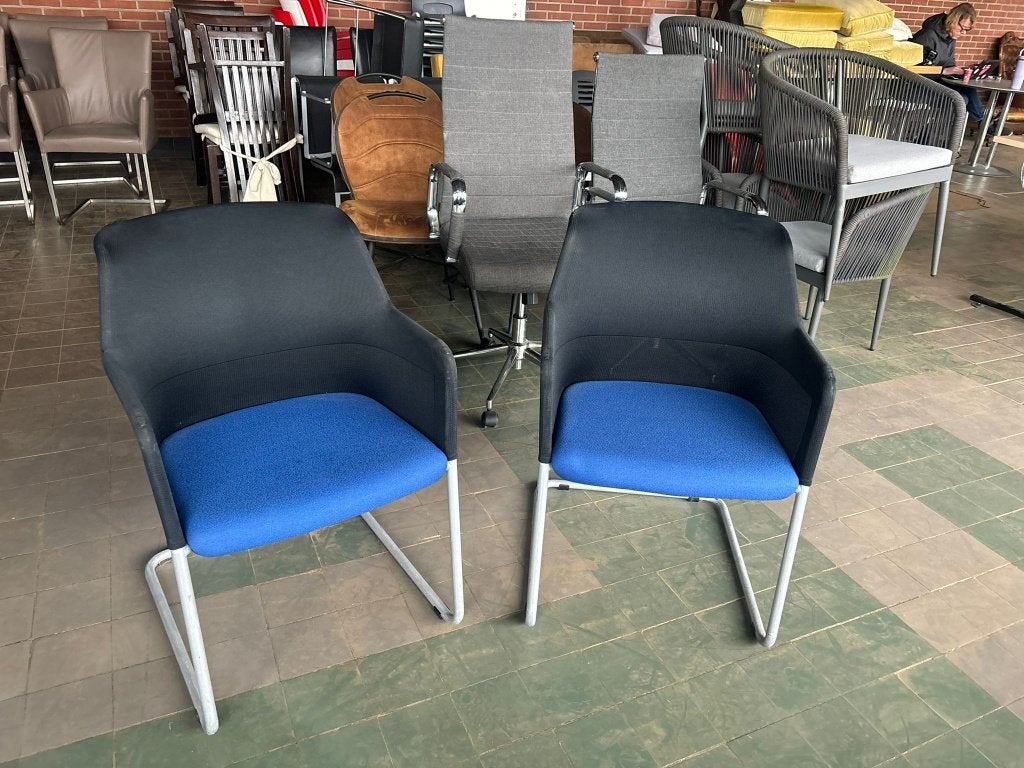SET VAN 8 GIROFLEX 434 SLEDESTOELEN
