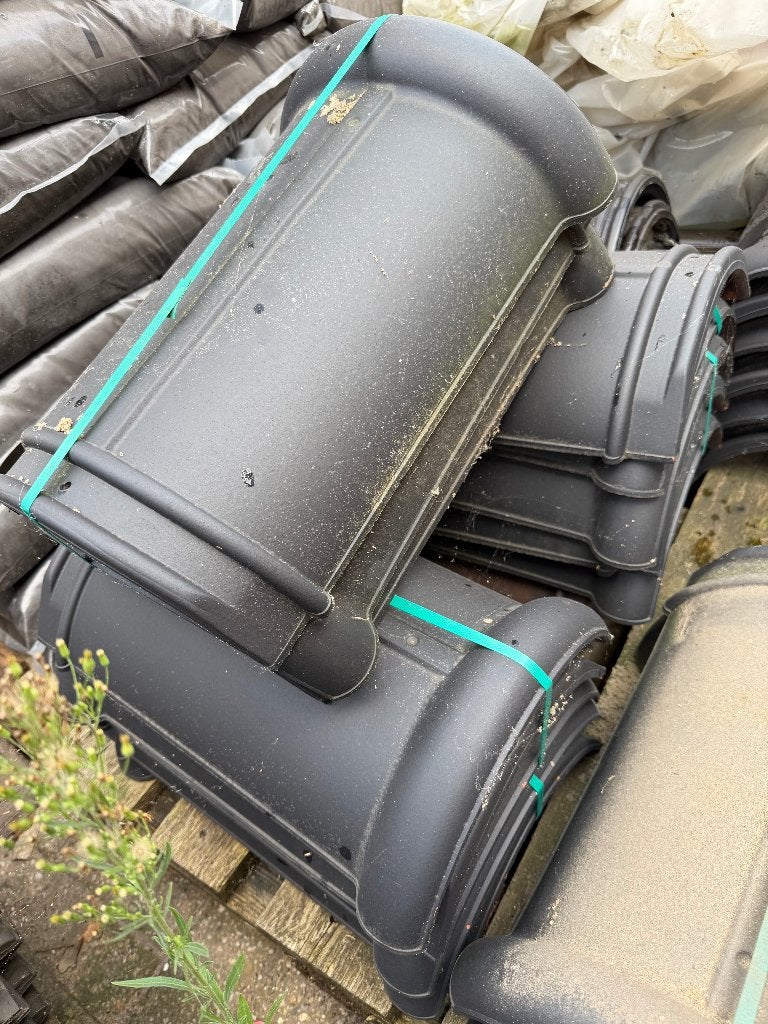 21 stuks halfronde vorst Nelskamp zwart, Ophalen, Steen of Klei, Zwart, Nieuw
