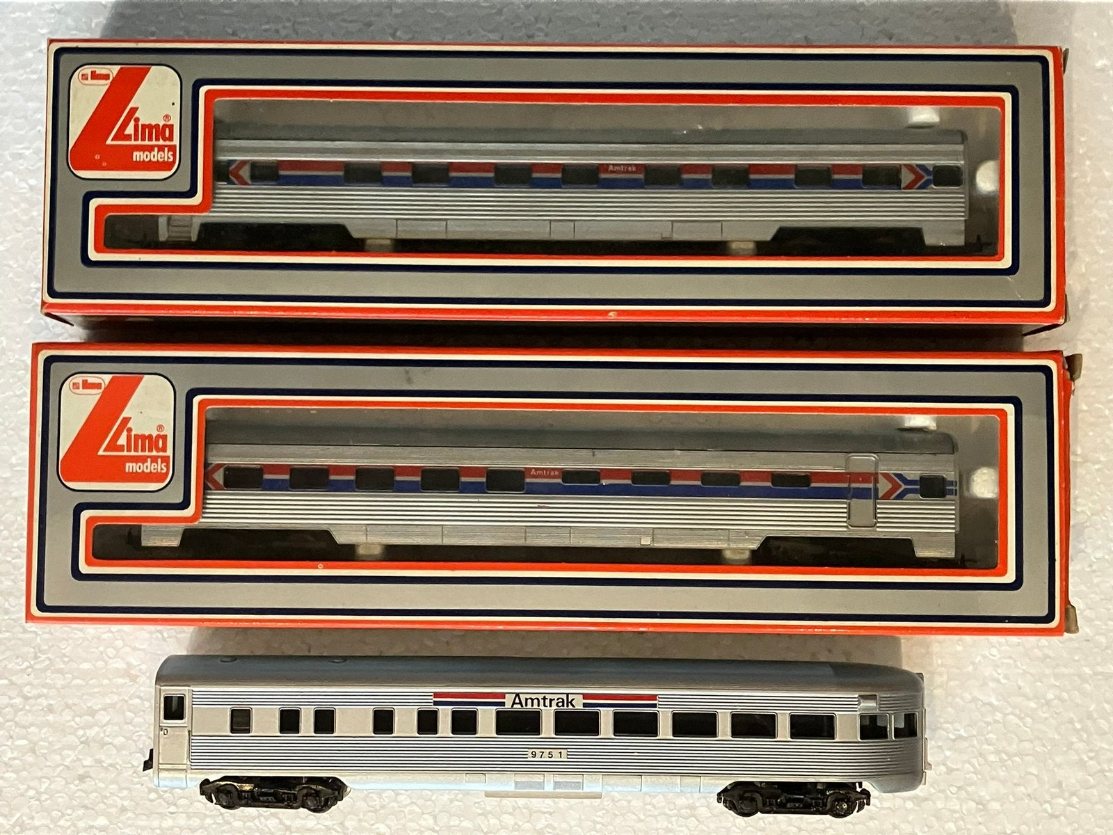 Set Amtrak rijtuigen, Hobby en Vrije tijd, Modeltreinen | H0, Gelijkstroom, Wagon, Ophalen of Verzenden, Zo goed als nieuw