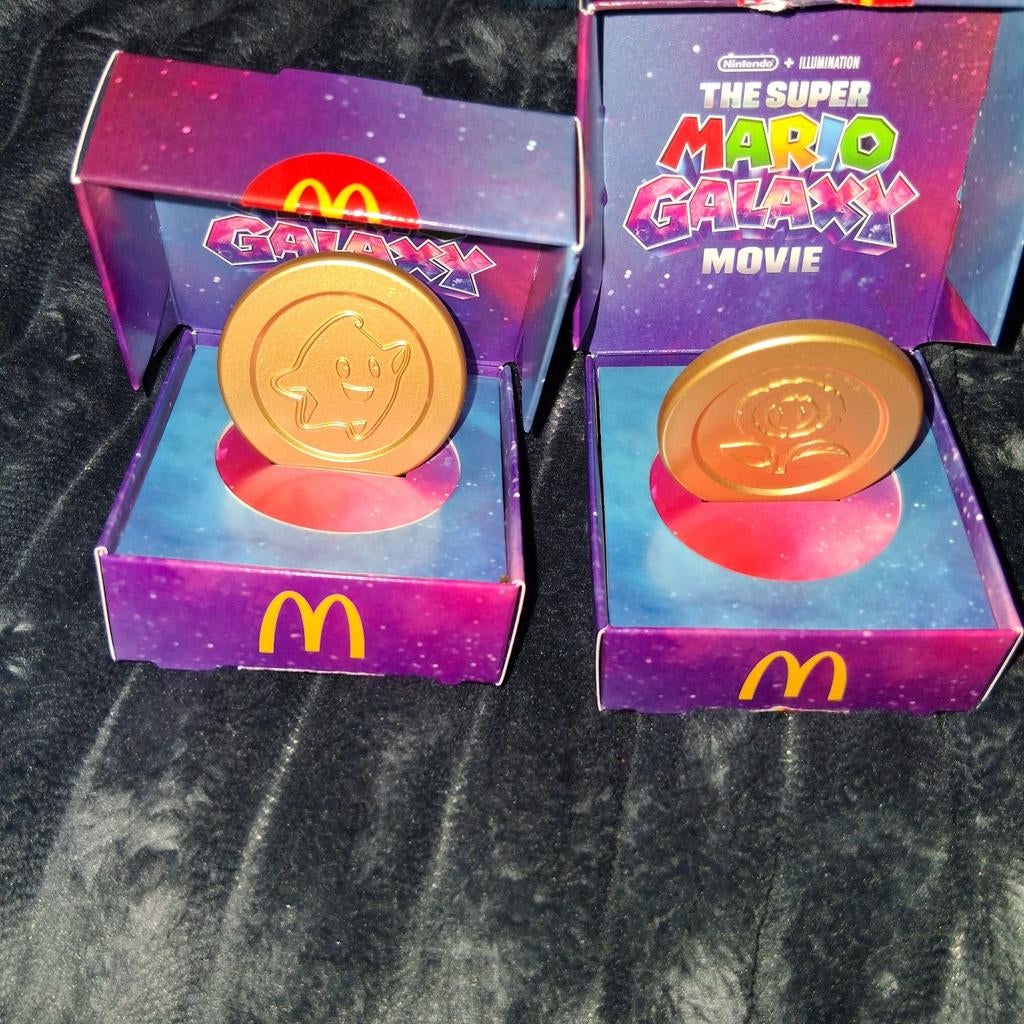 Mario galaxy gouden munt, Ophalen of Verzenden, Nieuw, Goud, Handen en Nagels