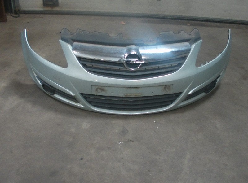 Bumper Voor Opel Corsa D (2006-07/2010-12), Auto-onderdelen, Carrosserie en Plaatwerk, Gebruikt, Bahnhofsplatz, Rüsselsheim am Main 65423, , Duitsland