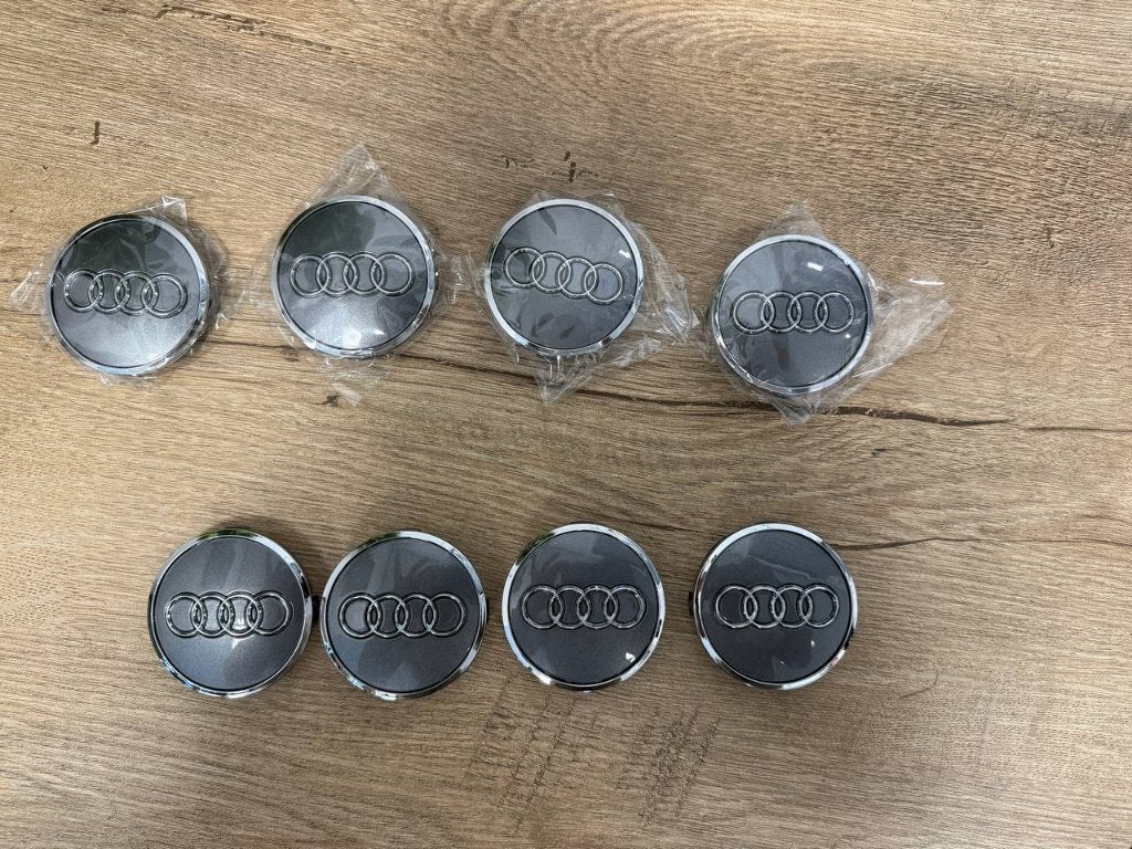 Nieuwe Audi 61mm Antraciet Naafdoppen Naafkapjes Naafkappen, Ophalen of Verzenden