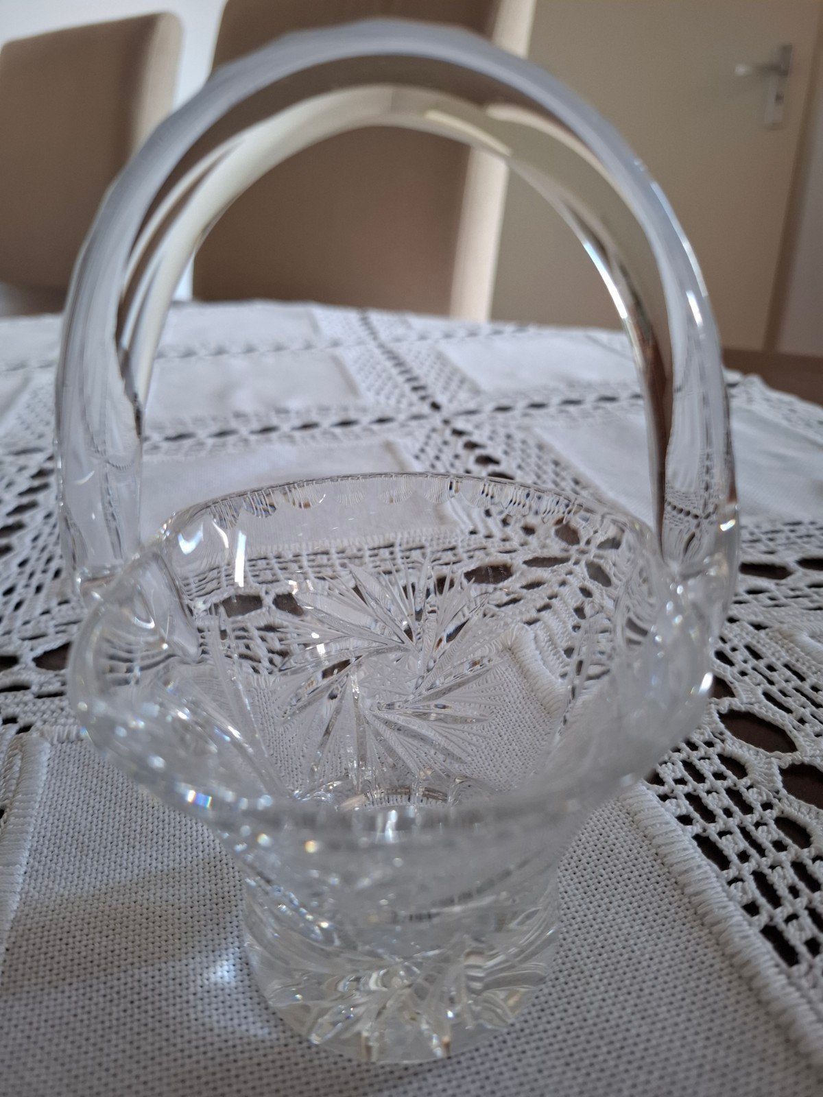 prachig mooi uitgevoerd glazen bonbon mandje/korfje, Antiek en Kunst, Kunst | Designobjecten, Ophalen of Verzenden, Schaal, Glas