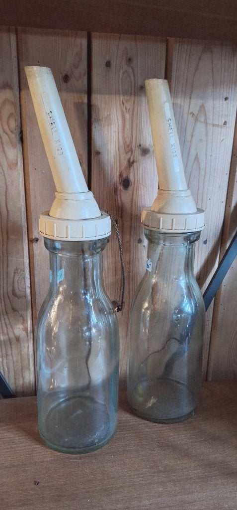 Meerdere vintage olieflessen, oliefles van Shell️️️️⛽️, Gebruikt, ., ., .