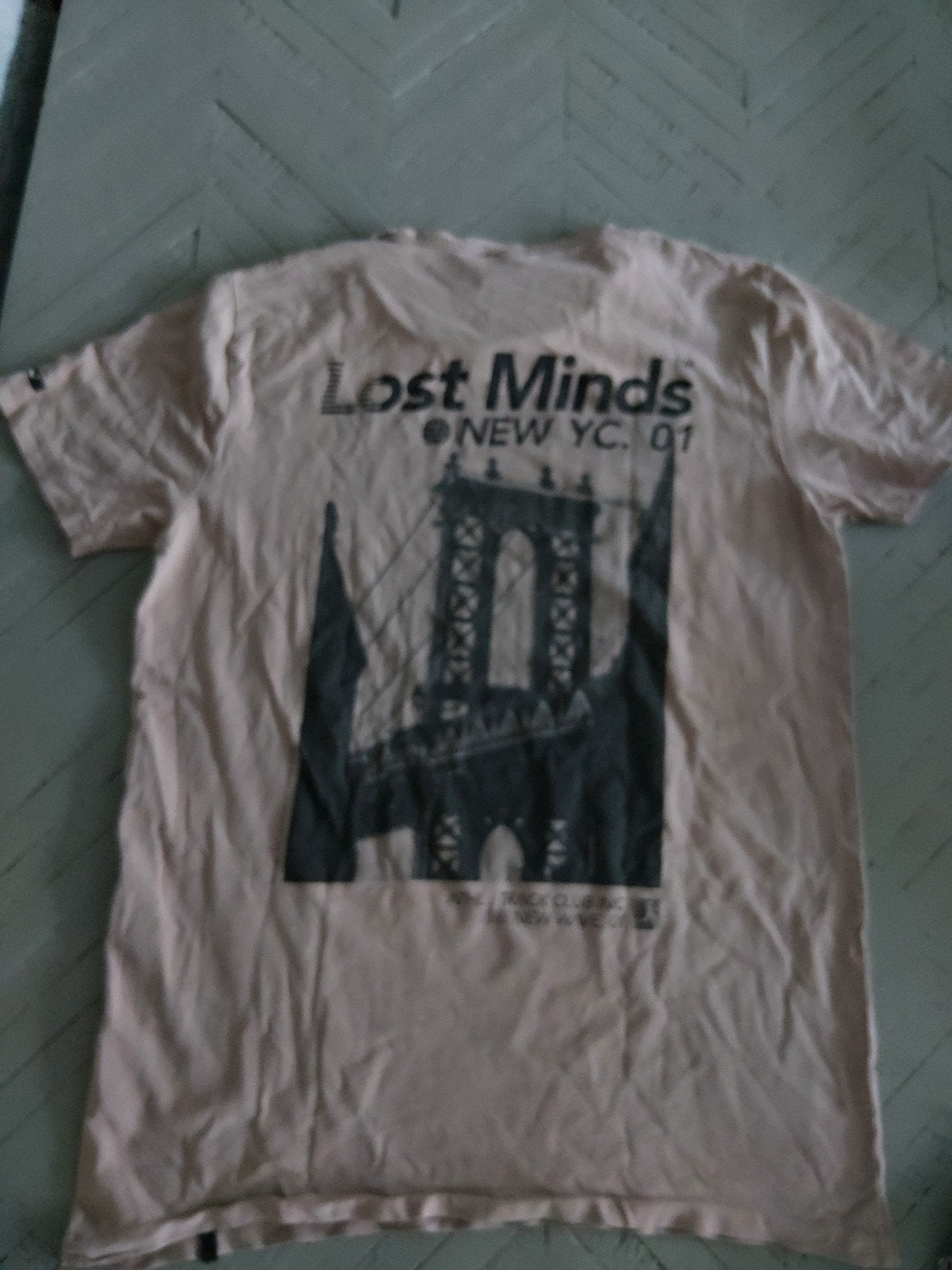 T-shirt Lost Minds maat L, Kleding | Heren, T-shirts, Ophalen of Verzenden, Zo goed als nieuw, Maat 52/54 (L), Lost Minds