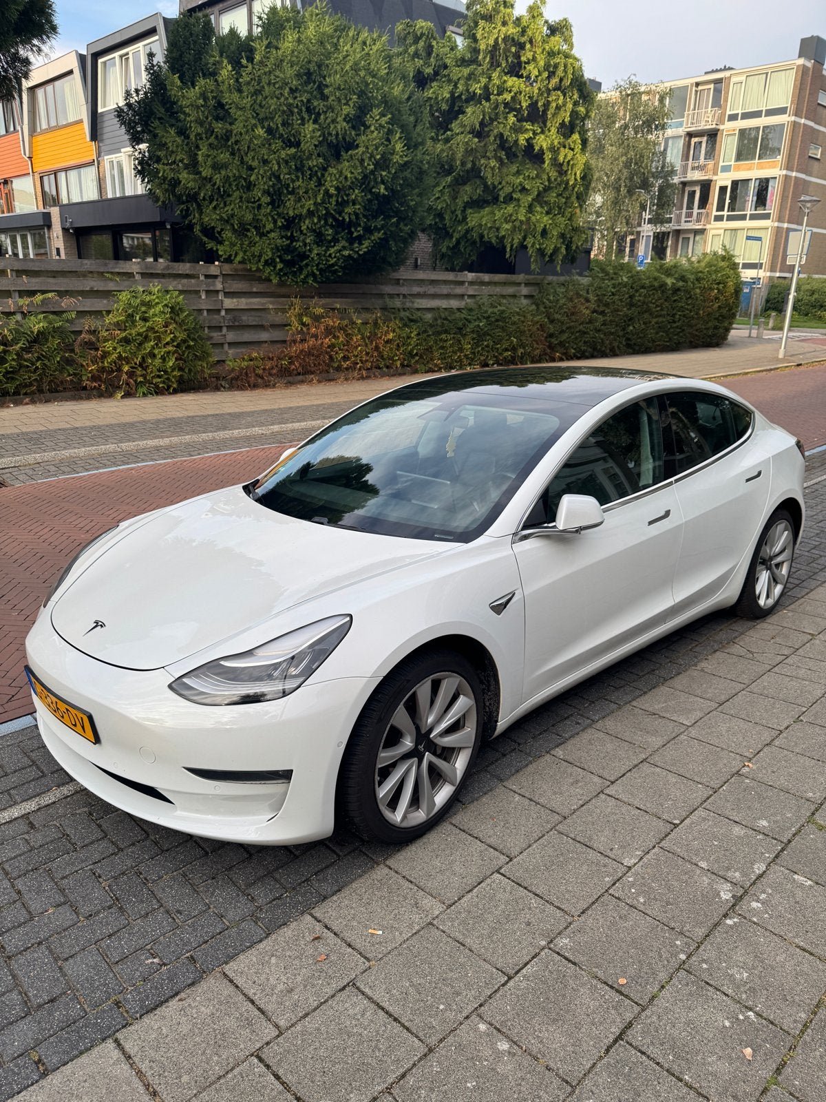 Tesla 2019 – €13.750 ex Vat— 305.000 km – 425+ km –Accu 84%, Auto's, Automaat, 1831 kg, 258 pk, Wit