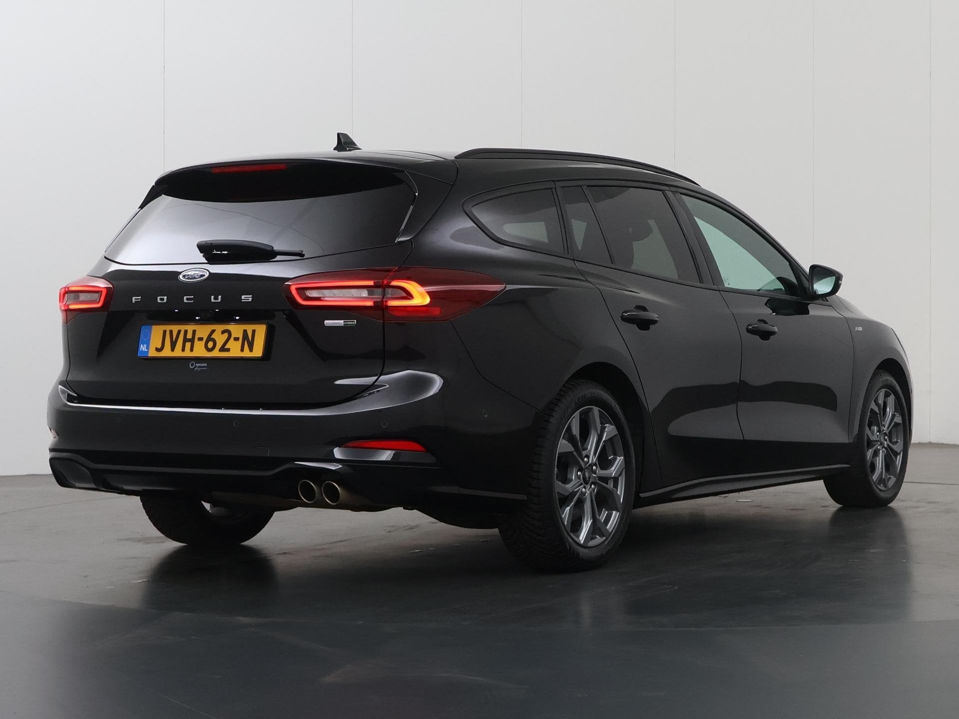 Ford Focus Wagon 1.0 EcoBoost Hybrid ST Line X | Elekt. Wegk, Auto's, Gebruikt, Zwart, Handgeschakeld, 19 km/l