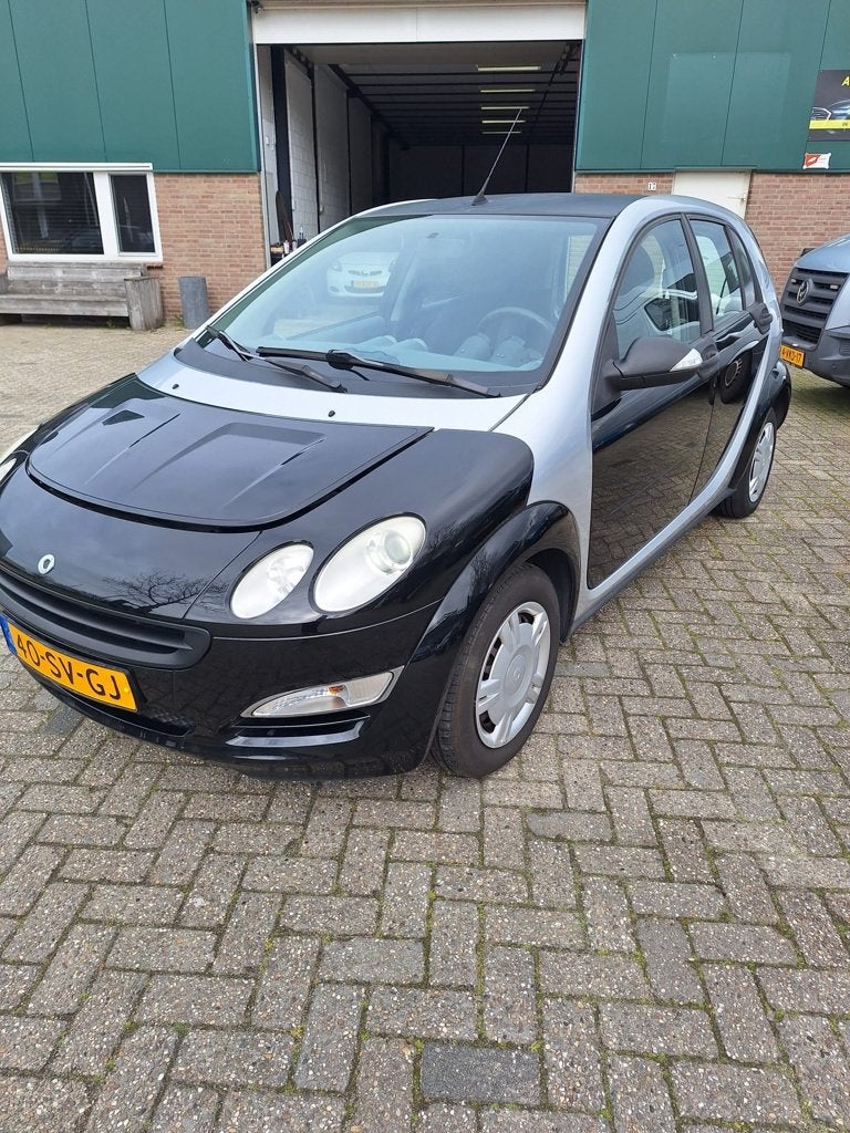 Smart Forfour 1.0 Spring Edition III NWE apk Lage KM NAP, Auto's, Voorwielaandrijving, ForFour, Origineel Nederlands, Bedrijf