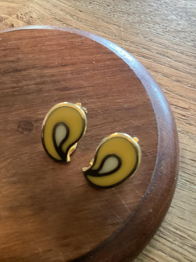 Oorbellen, Sieraden, Tassen en Uiterlijk, Oorbellen, Ophalen of Verzenden, Zo goed als nieuw, Geel, Overige materialen