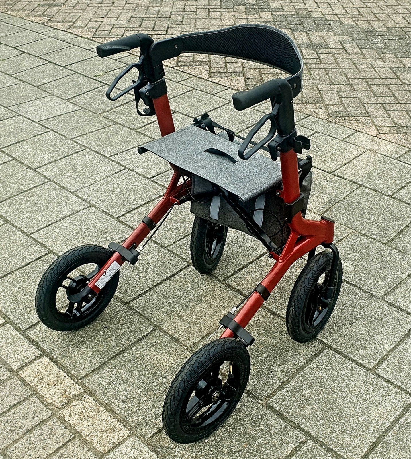 Lichtgewicht rollator outdoor NIEUW, Diversen, Lichtgewicht, Rollator outdoor, Nieuw, Ophalen of Verzenden