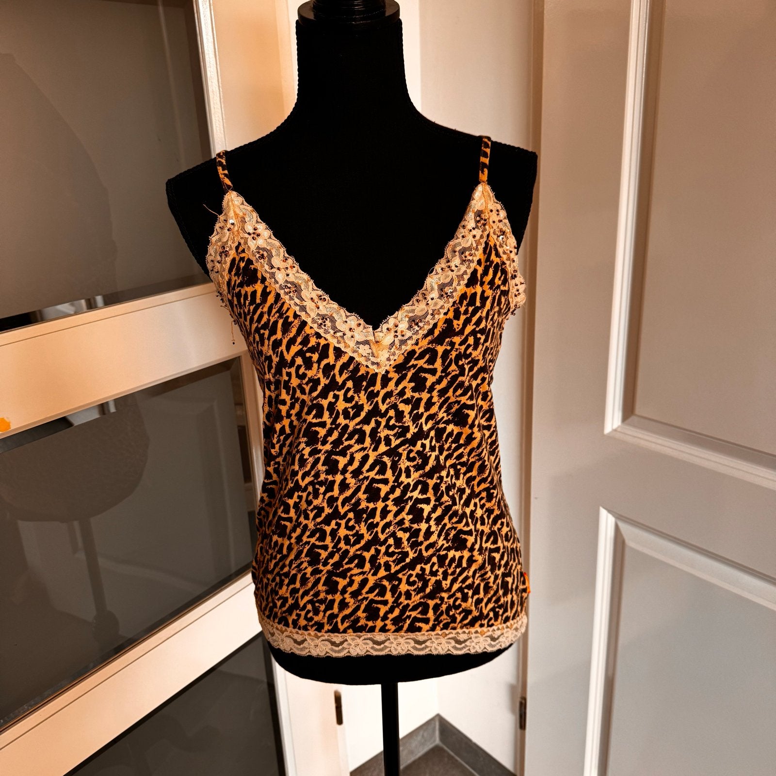 Blend Topje met Tijgerprint en Kant - Maat L, Kleding | Dames, Tops, Bruin, Maat 42/44 (L), Ophalen of Verzenden, Zonder mouw