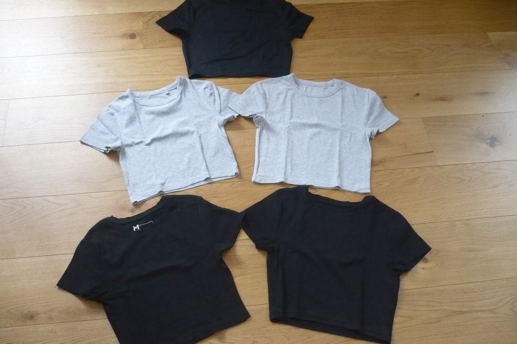 Vijf korte truitjes (grijs, zwart), Overige kleuren, New Yorker, Ophalen of Verzenden, Korte mouw