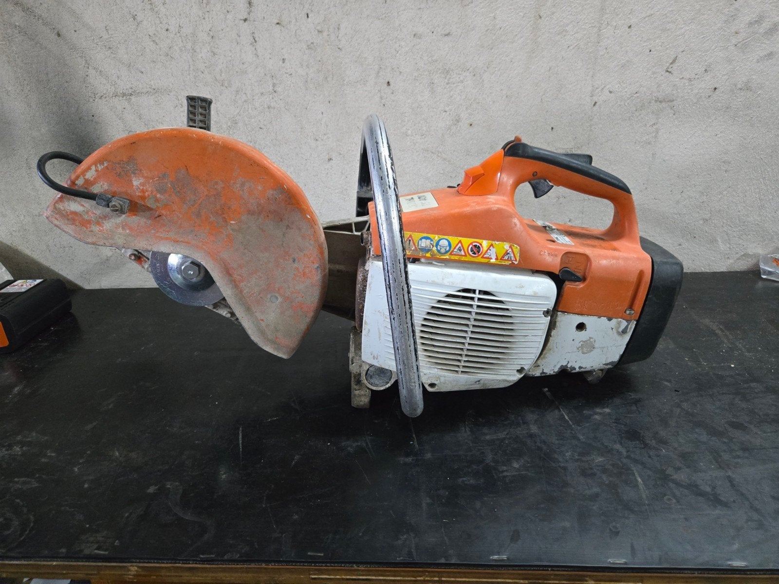 Stihl TS 400 bandenzaag | goedlopend | TS400 doorslijper, Doe-het-zelf en Verbouw, Gereedschap | Zaagmachines, Stihl, Gebruikt
