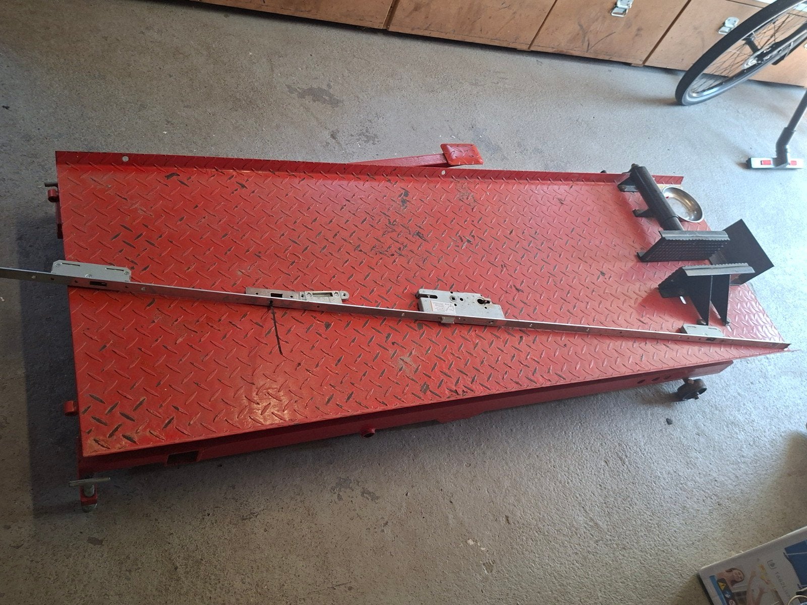SKG Meerpuntssluiting / 3-punt sluiting 200 cm, Ophalen, Gebruikt, Overige materialen, Slot