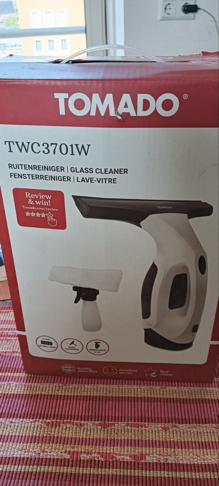 Tomado TWC3701W Ruitenreiniger, Huis en Inrichting, Ophalen of Verzenden