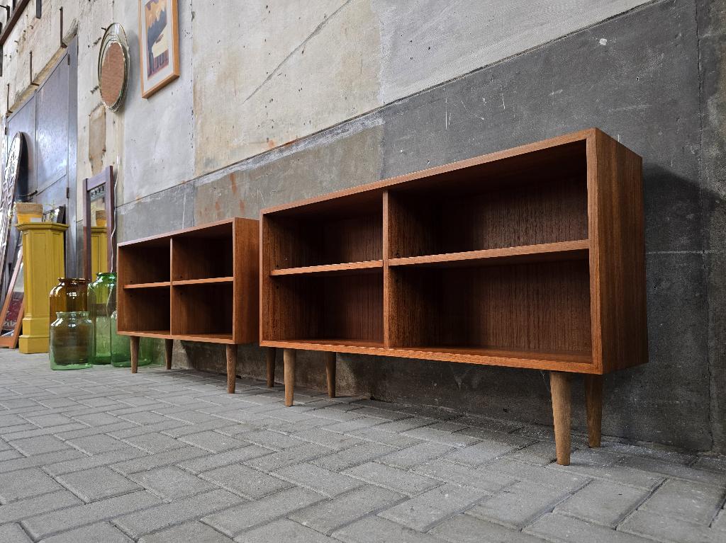 2x Mid Century Teak Dressoir | Lowboard Vintage Lage Kast, Huis en Inrichting, Kasten | Dressoirs, Met plank(en), Gebruikt, 100 tot 150 cm