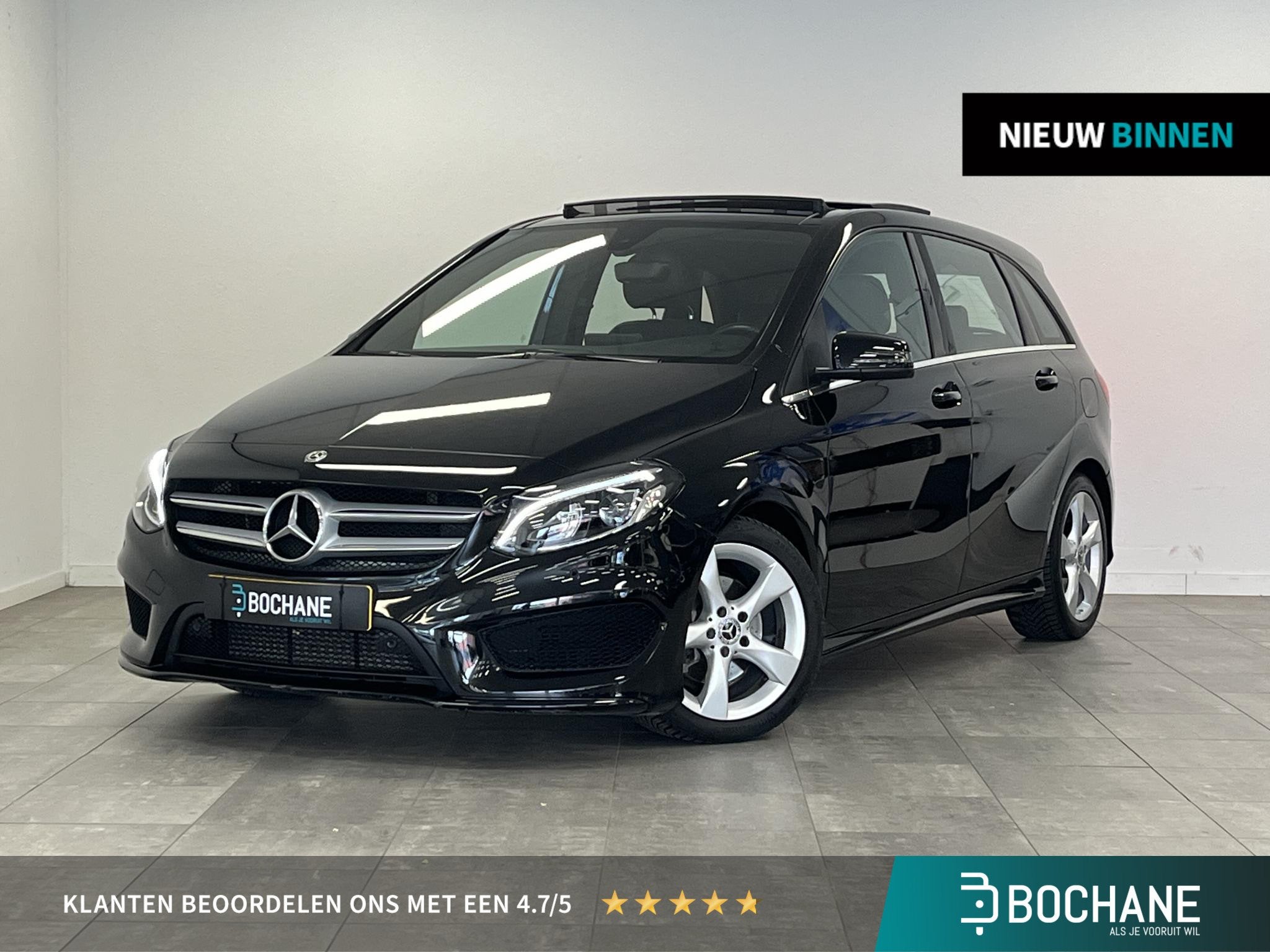 Mercedes-Benz B-klasse 180 AMG Line | Pano | Stoelverwarming, Auto's, 1325 kg, Gebruikt, 4 cilinders, Leder en Stof