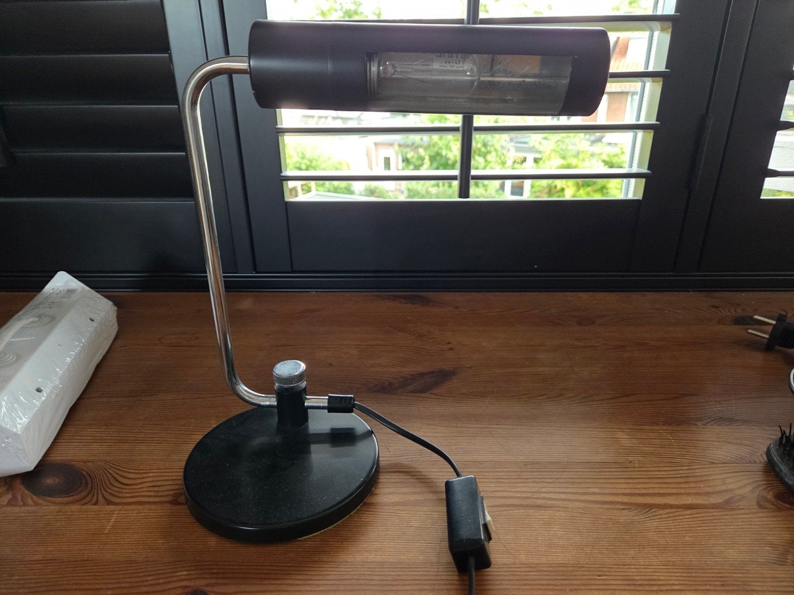 Vintage hala zeist bureaulamp in perfecte staat, Huis en Inrichting, Bureaulamp, Gebruikt, Vintage, Met schakelaar