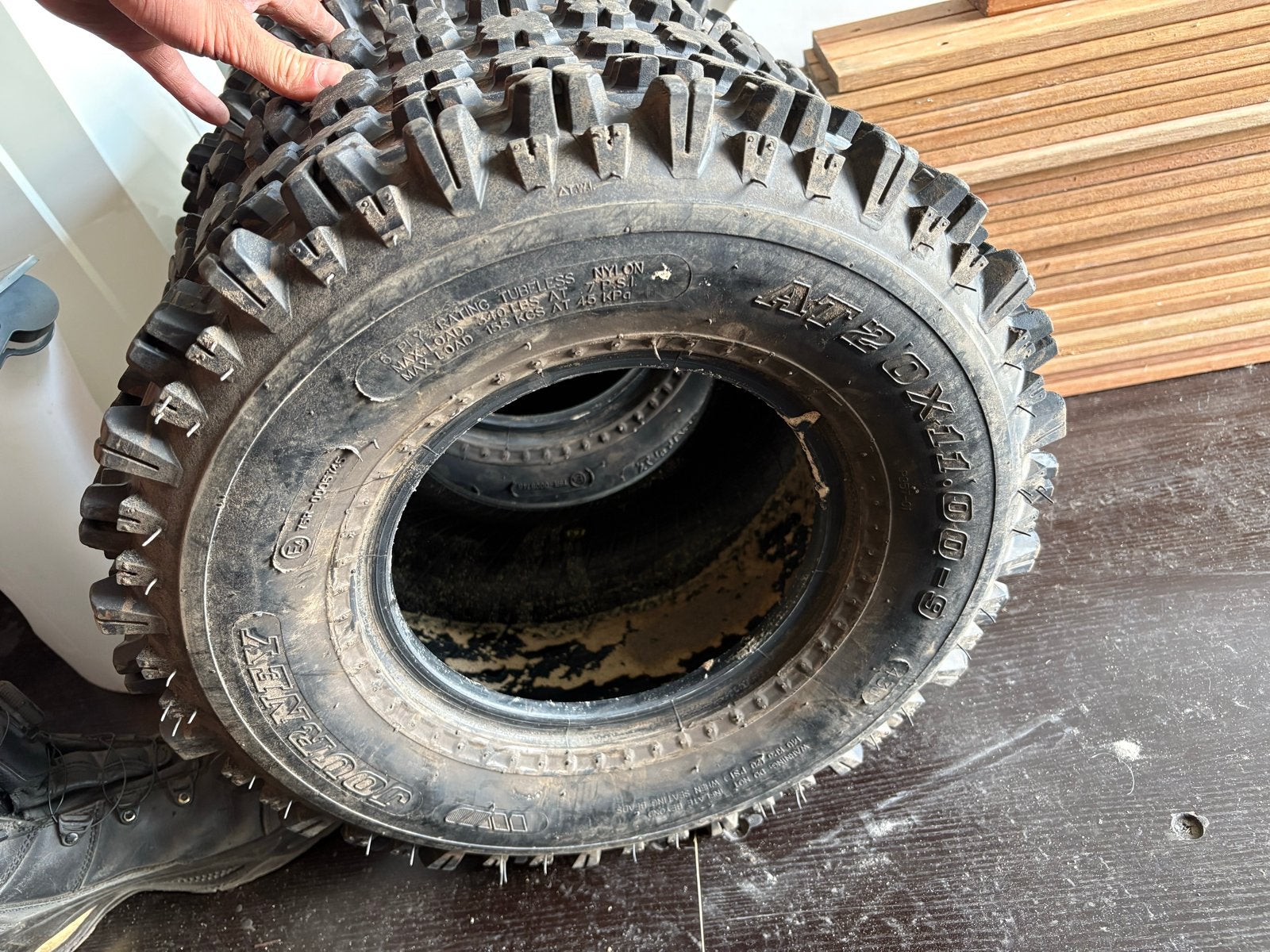 Quad Banden 20x11-9, Ophalen, Gebruikt