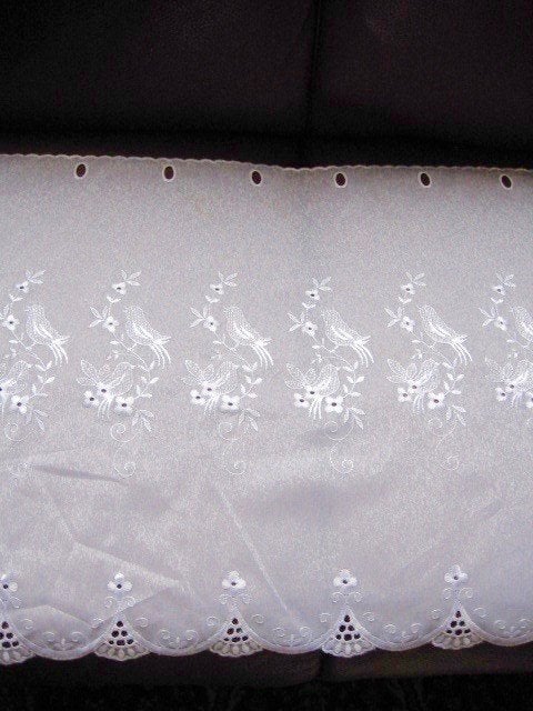 10 METER MOOIE WITTE NIEUWE RAAMVAL VITRAGE ,MET VOGELTJES E, Ophalen of Verzenden, Nieuw, Wit, Vitrage