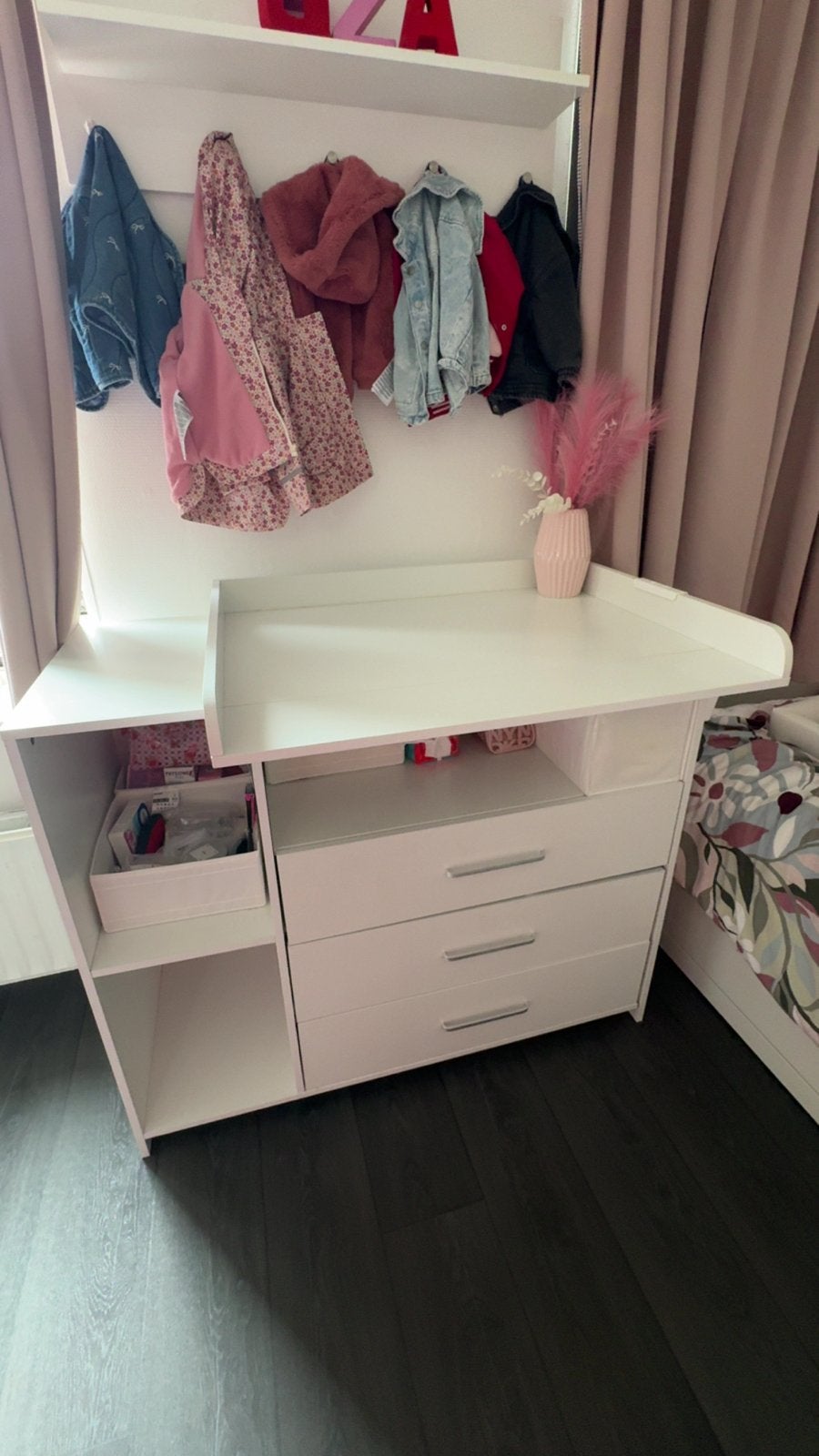 Witte commode met lades en opbergruimte, Ophalen, Gebruikt, 50 tot 70 cm, 100 cm of meer