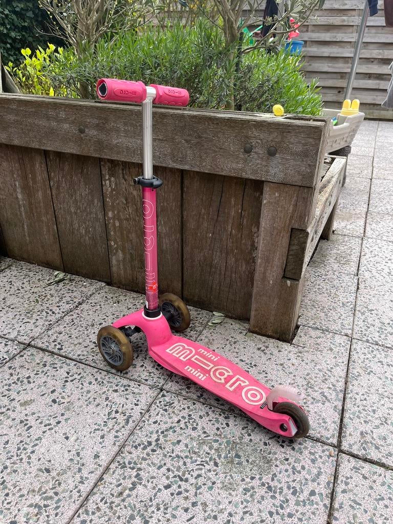 Micro Step Mini roze met verlichting in de wielen, Ophalen, Gebruikt, Overige typen