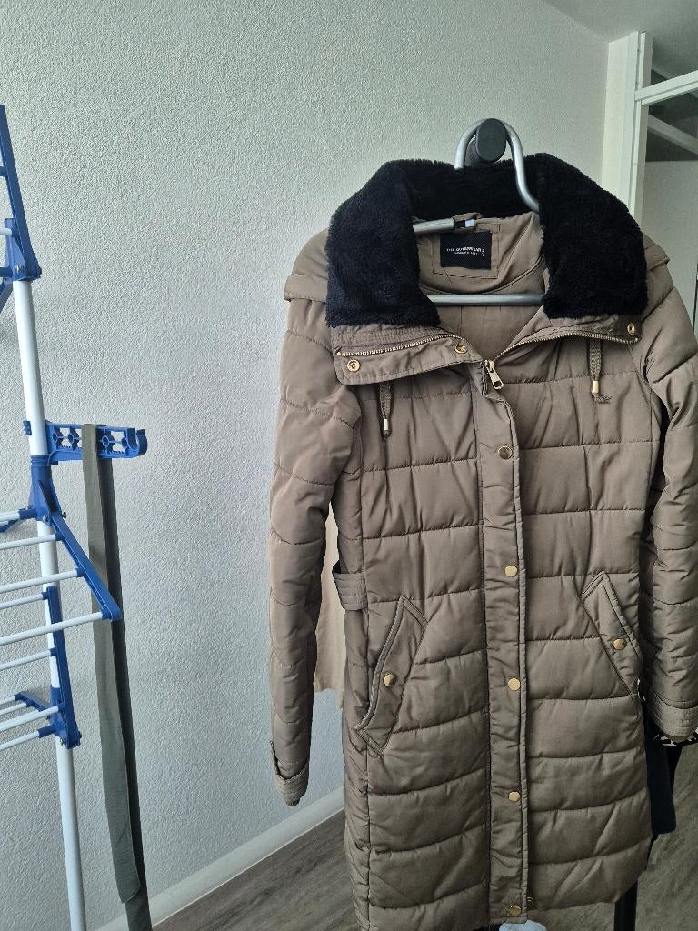 Winterjas  dames leger groen maat S, Kleding | Dames, Jassen | Winter, Ophalen of Verzenden, Zo goed als nieuw, Maat 36 (S), Groen
